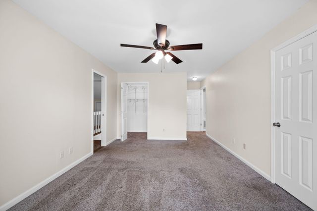 5526 Twin Oaks Drive, Ooltewah, TN 37363