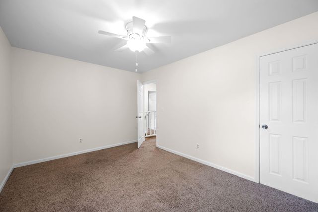 5526 Twin Oaks Drive, Ooltewah, TN 37363