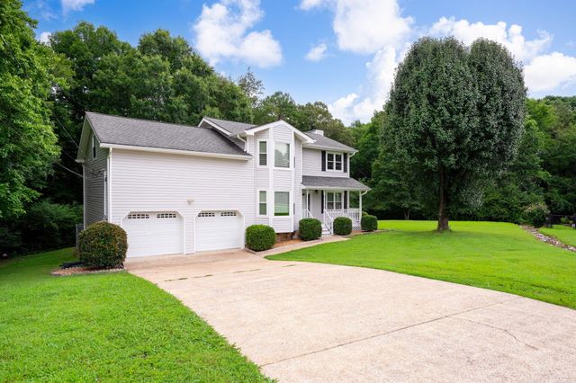 5526 Twin Oaks Drive, Ooltewah, TN 37363