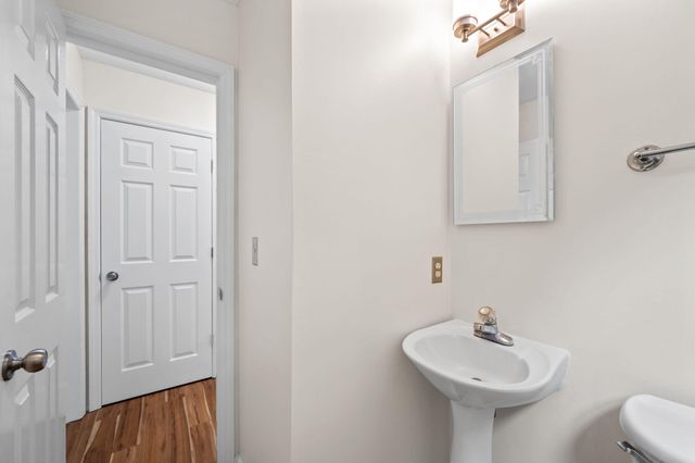 5526 Twin Oaks Drive, Ooltewah, TN 37363
