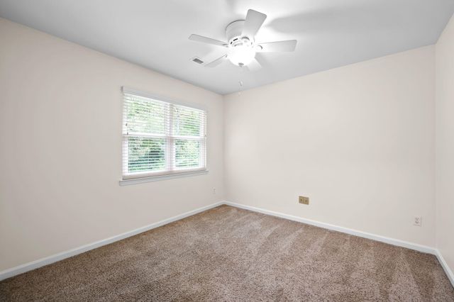 5526 Twin Oaks Drive, Ooltewah, TN 37363