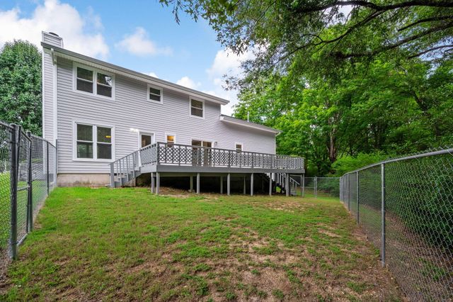 5526 Twin Oaks Drive, Ooltewah, TN 37363