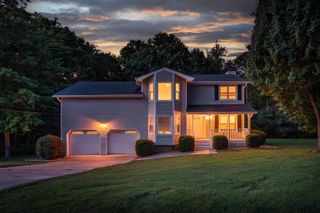 5526 Twin Oaks Drive, Ooltewah, TN 37363