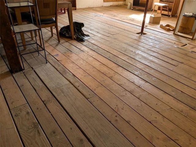 921 Miami Street, Leavenworth, KS 66048