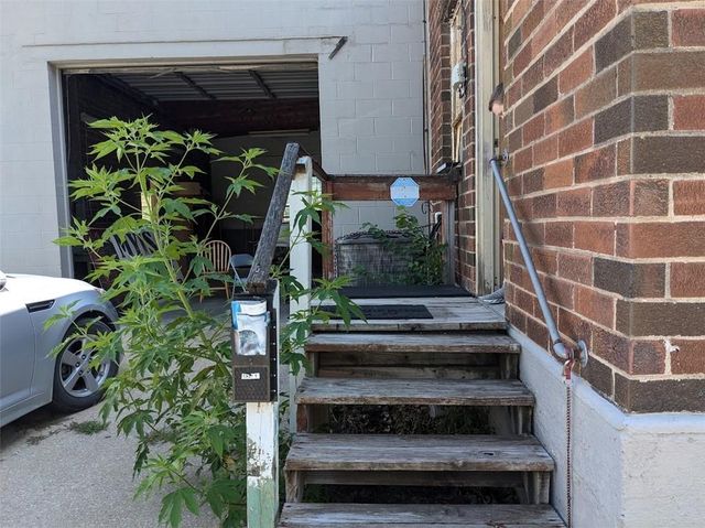 921 Miami Street, Leavenworth, KS 66048