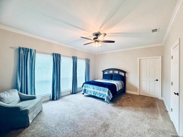 18945 Poujeaux Ave, Baton Rouge, LA 70817