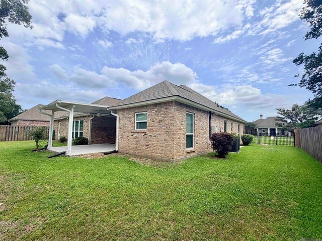 18945 Poujeaux Ave, Baton Rouge, LA 70817