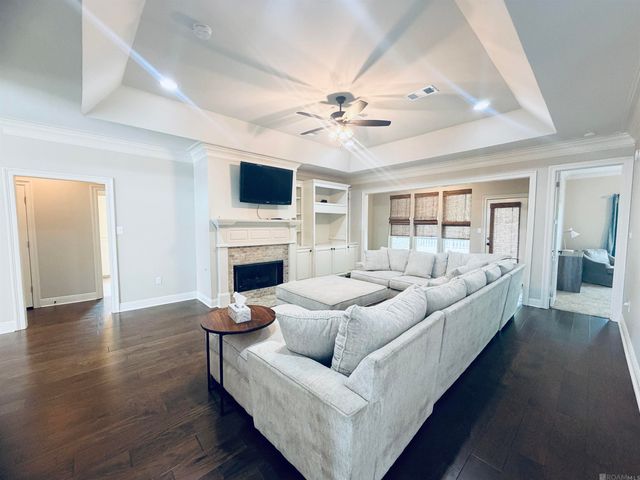 18945 Poujeaux Ave, Baton Rouge, LA 70817