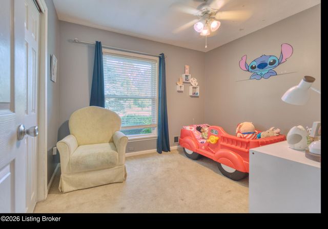 6701 Creston Dr, Louisville, KY 40258
