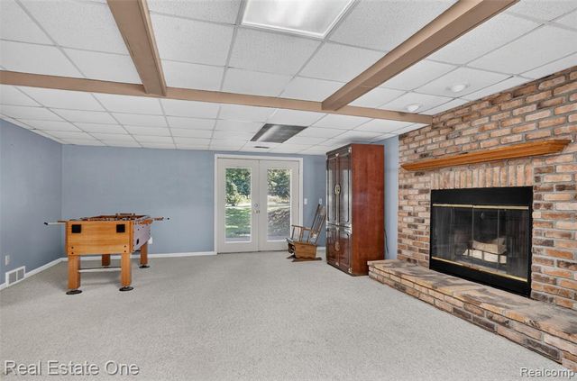 7990 Tower Road, South Lyon, MI 48178