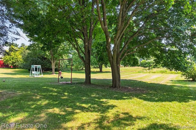 7990 Tower Road, South Lyon, MI 48178