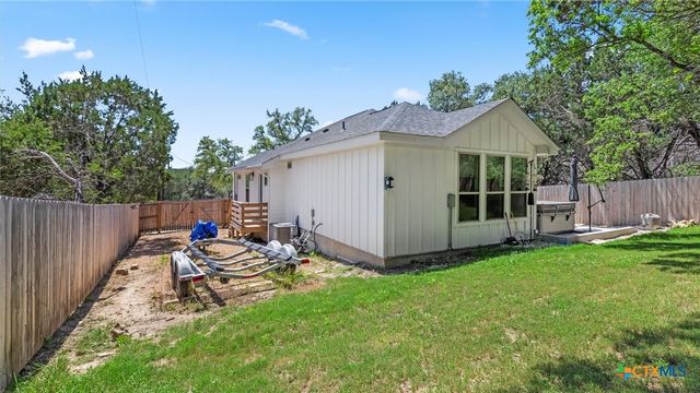 1463 Bonnyview Drive, Canyon Lake, TX 78133