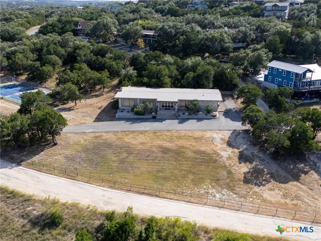 1463 Bonnyview Drive, Canyon Lake, TX 78133