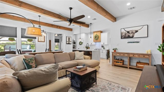1463 Bonnyview Drive, Canyon Lake, TX 78133