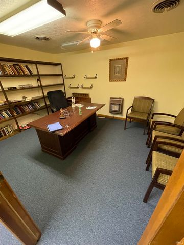 319 W Frank Street, Mitchell, IN 47446