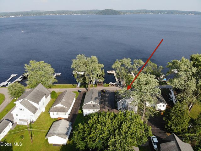 8 Riley Cove Road, Malta, NY 12020