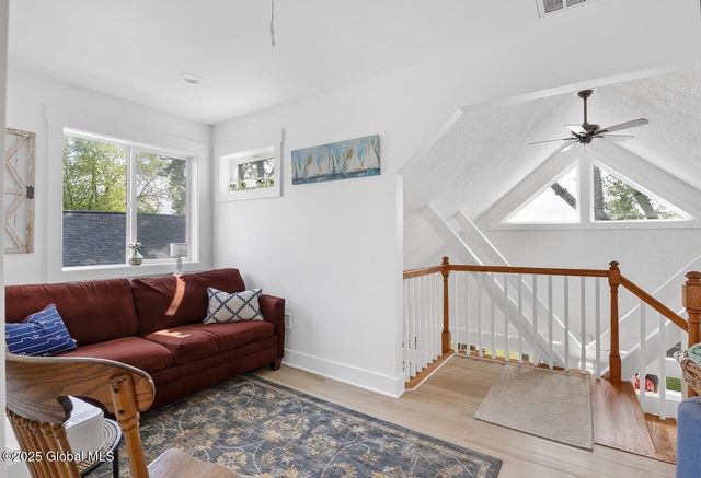 8 Riley Cove Road, Malta, NY 12020
