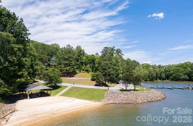 179 Riverwalk Road 27, Stony Point, NC 28678