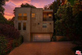 7024 Treasure Trail, Los Angeles, CA 90068