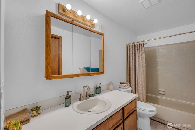 11622 SE 320th Street, Auburn, WA 98092