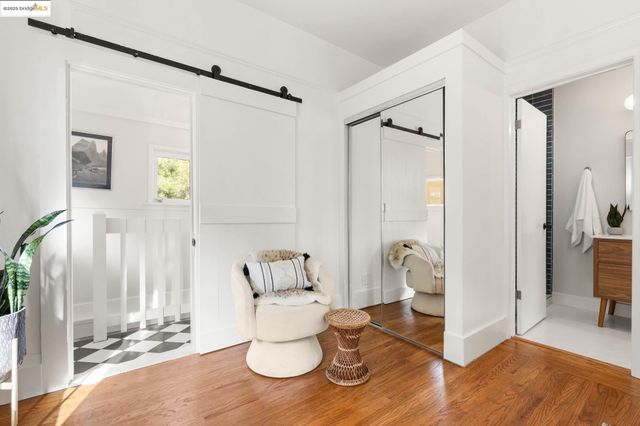 954 46Th St, Oakland, CA 94608