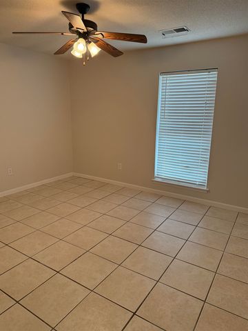 928 POPLAR LEAF RD, Collierville, TN 38017