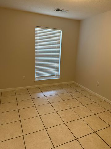 928 POPLAR LEAF RD, Collierville, TN 38017