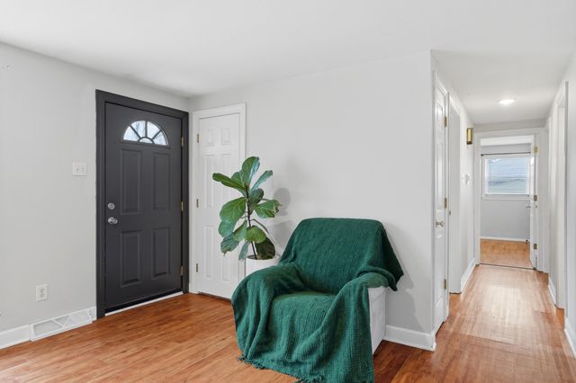 3711 SOUTHRIDGE DR, Columbia, MO 65202