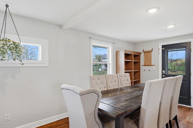 3711 SOUTHRIDGE DR, Columbia, MO 65202