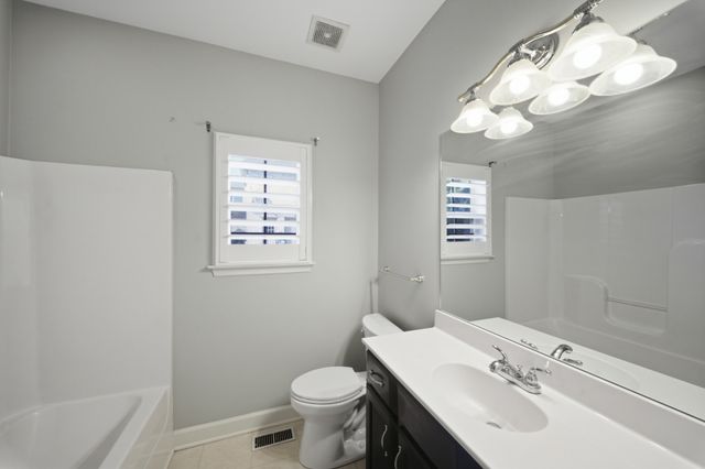 1017 Stafford Ct, Hendersonville, TN 37075