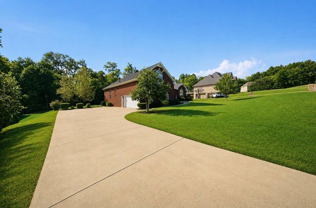 1017 Stafford Ct, Hendersonville, TN 37075