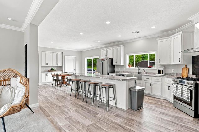 1768 S Gregg Road, Nixa, MO 65714