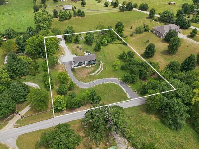 1768 S Gregg Road, Nixa, MO 65714