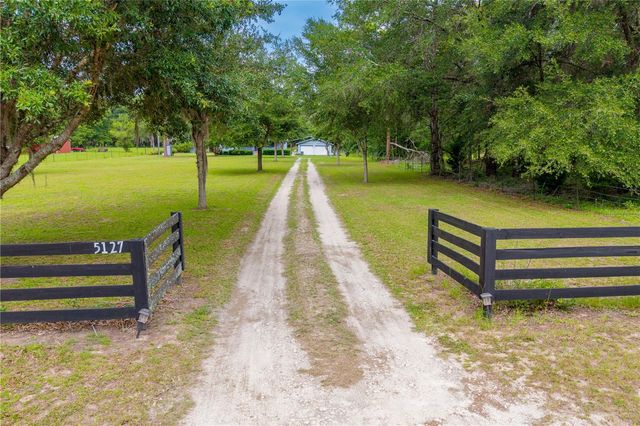 5127 SW COUNTY ROAD 18A, Lake Butler, FL 32054