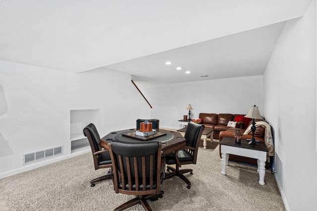 928 Dustwhirl Drive, Union, KY 41091