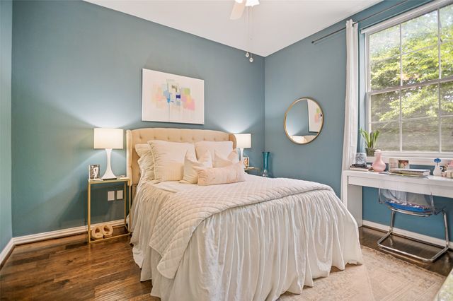 2305 Worthington Street 213, Dallas, TX 75204
