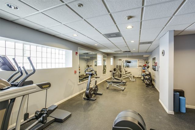 2305 Worthington Street 213, Dallas, TX 75204