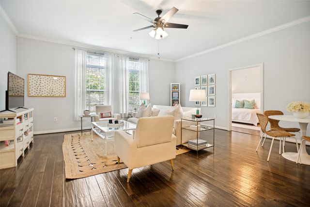 2305 Worthington Street 213, Dallas, TX 75204