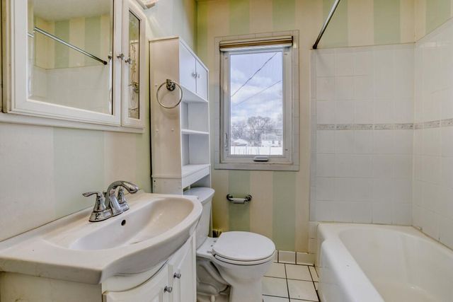 1021 Marshall Avenue, Saint Paul Park, MN 55071