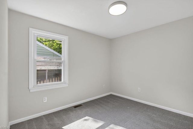 212 Boswell DR, Hampton, VA 23669