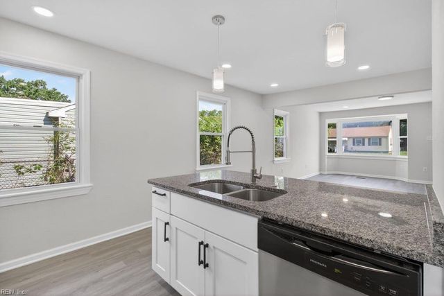 212 Boswell DR, Hampton, VA 23669