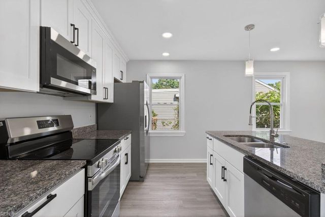 212 Boswell DR, Hampton, VA 23669
