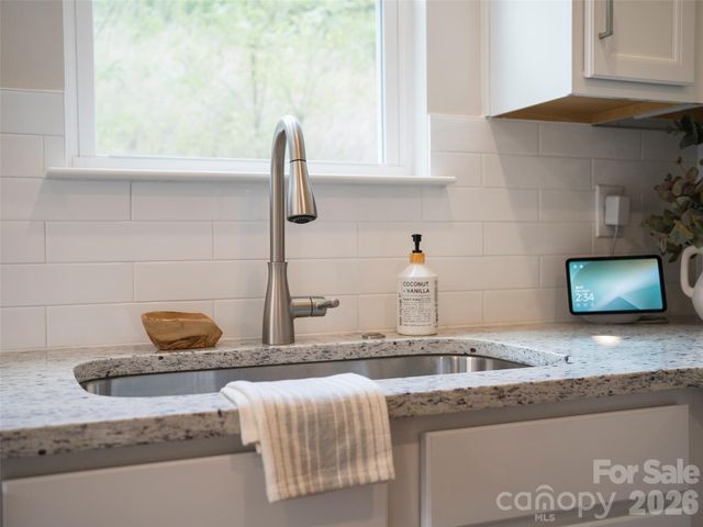 16 Bessie Luther Boulevard unit 39, Candler, NC 28715