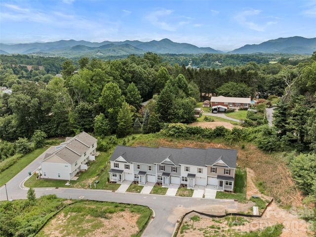 16 Bessie Luther Boulevard unit 39, Candler, NC 28715