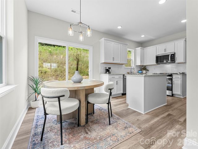 16 Bessie Luther Boulevard unit 39, Candler, NC 28715