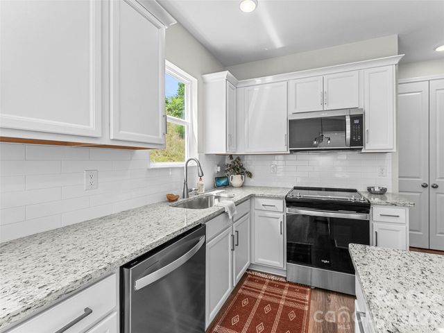 16 Bessie Luther Boulevard unit 39, Candler, NC 28715