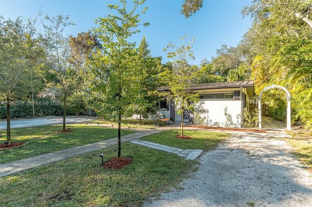 7720 SW 59th Ct, South Miami, FL 33143