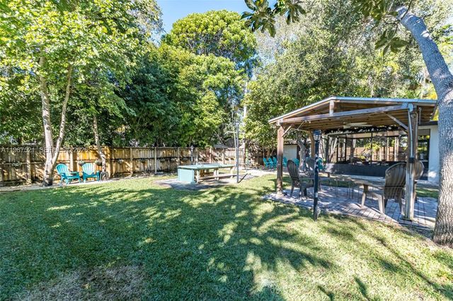 7720 SW 59th Ct, South Miami, FL 33143