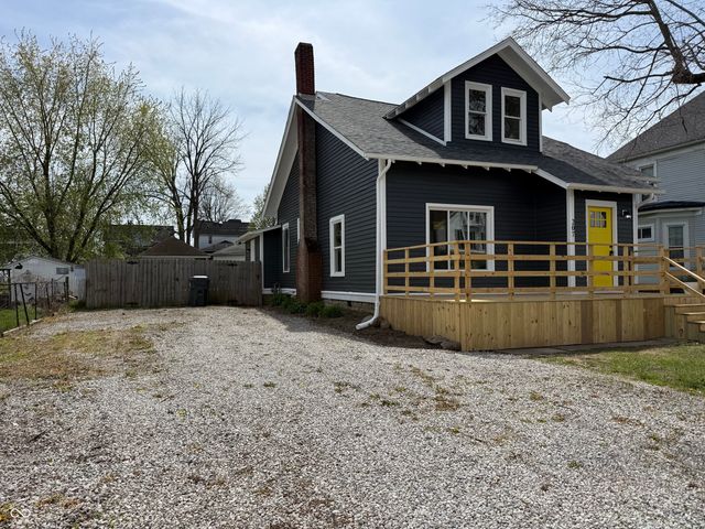 207 E Broadway Street, Alexandria, IN 46001