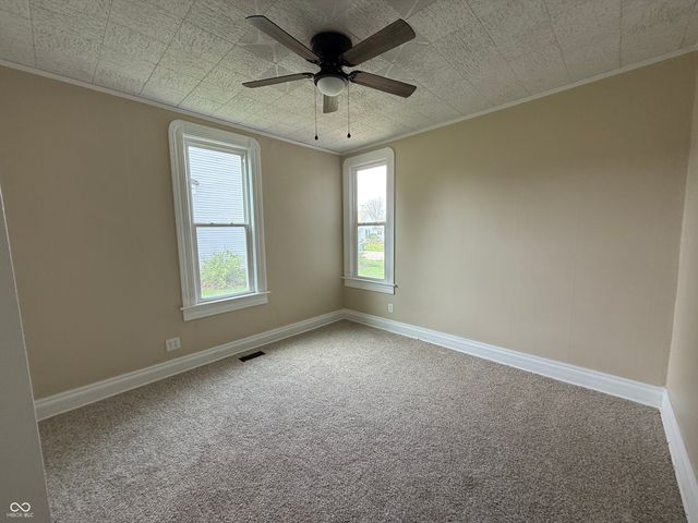207 E Broadway Street, Alexandria, IN 46001